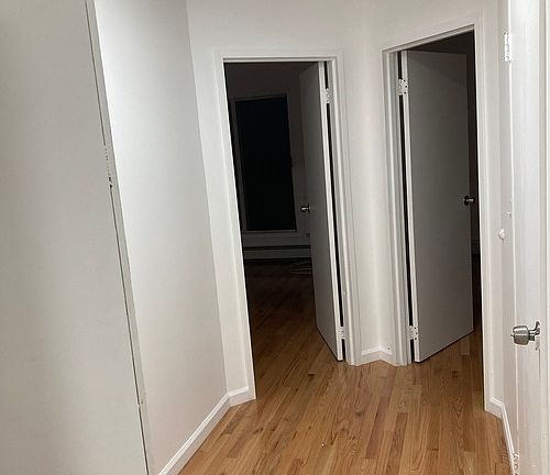 4th image of 1174 Sherman Ave #3A