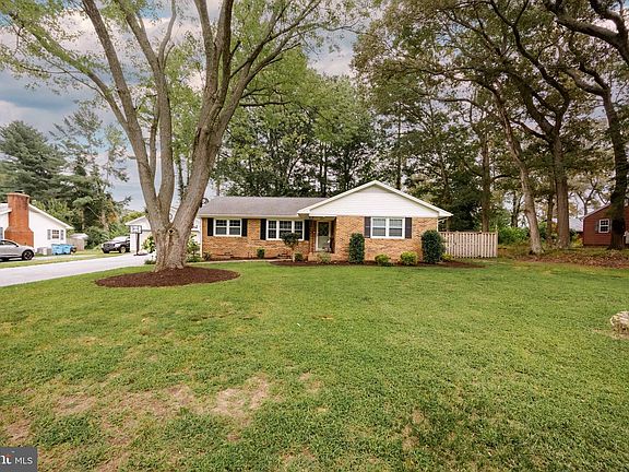 2nd image of 507 Gunby Rd