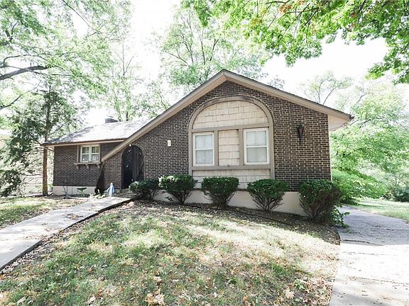 2nd image of 8431 E 56th Ter