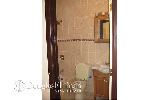 Rented by Douglas Elliman | media 18