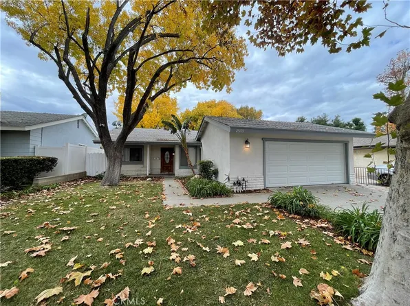 25179 Markel Dr, Santa Clarita, CA 91321