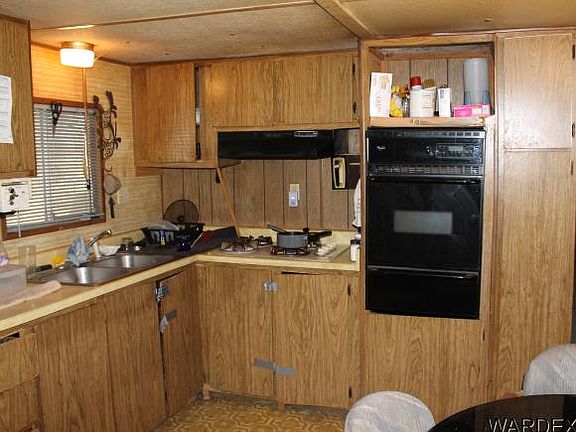 4th image of 2031 E Mustang Dr
