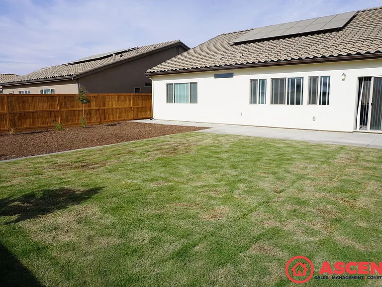 9313 Willow Terrace Dr — Photo 14
