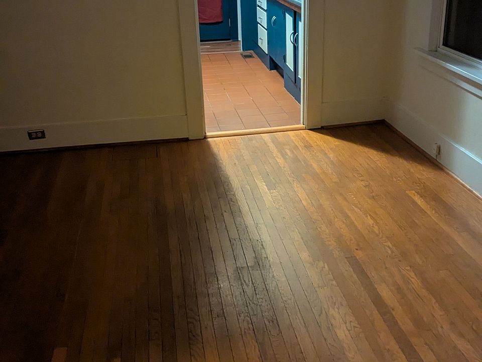 2nd image of 7314 N Williams Ave