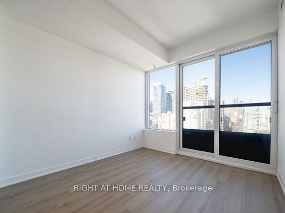 3rd image of 319 Jarvis St #4505