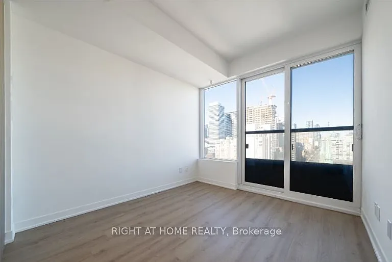 319 Jarvis St #4505 — Photo 3