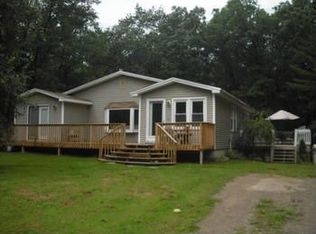 5757 Oakhill Rd, Caseville, MI 48725