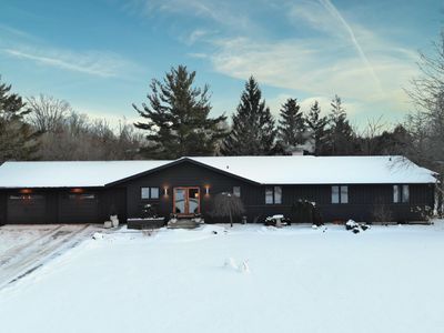 6811 W Gate Rd, Roscoe, IL, 61073