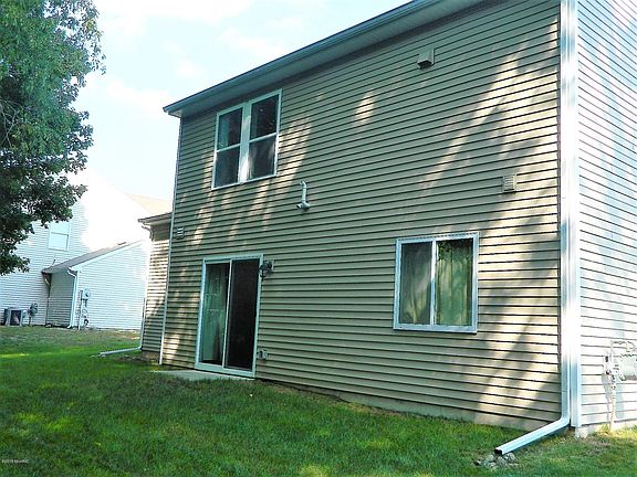4th image of 5869 Buchanan Ave SW