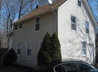 59 Forest St, Closter, NJ 07624