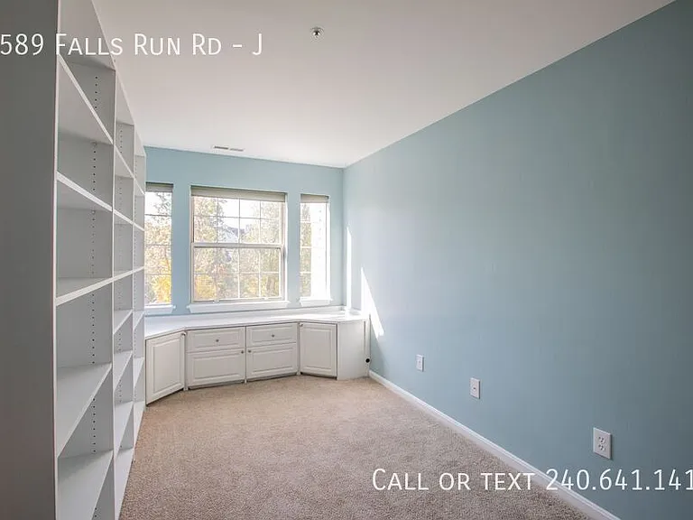 8589 Falls Run Rd #J — Photo 12