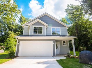 8226 Starnes Randall Rd, Charlotte, NC 28215