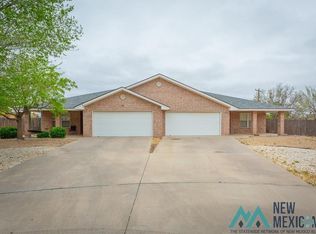 3020 Alhambra Dr, Roswell, NM 88201
