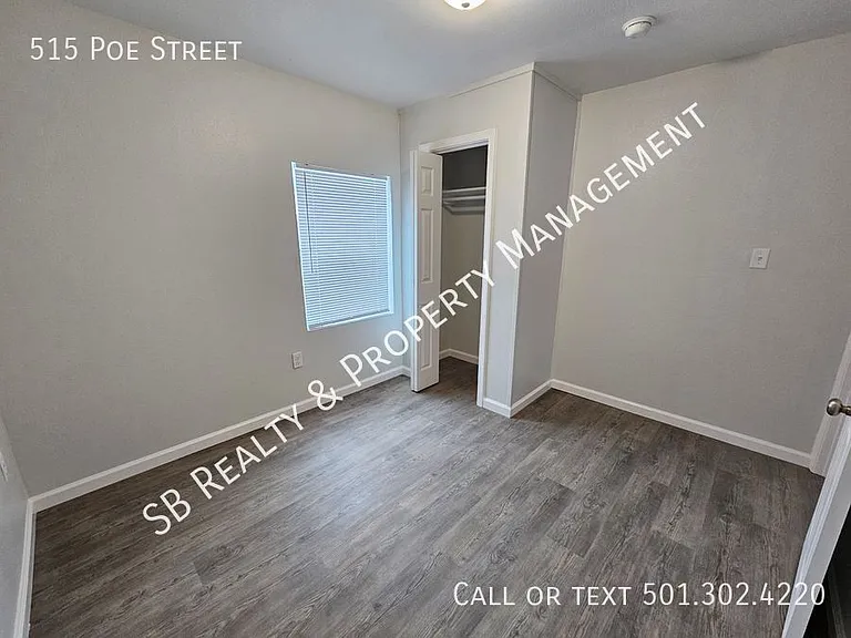 515 Poe St — Photo 12
