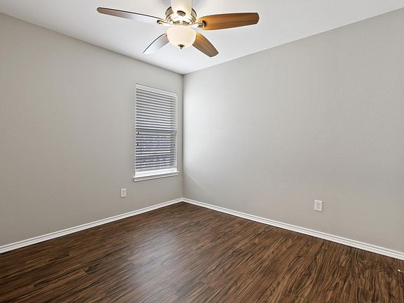 5th image of 10200 Sourwood Dr