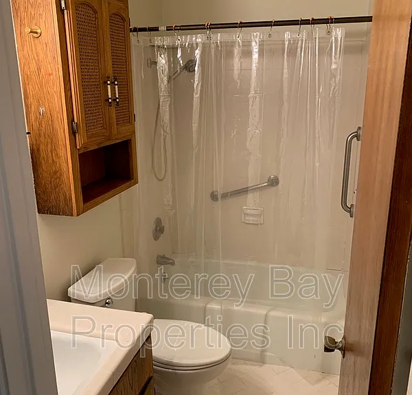 109 Solano Ave — Photo 10