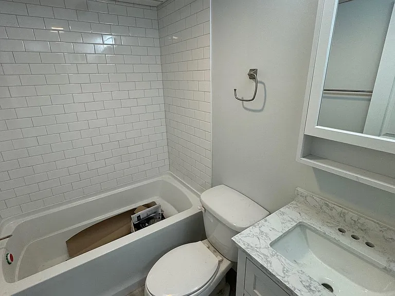 902 Erdner Ave #1 — Photo 5