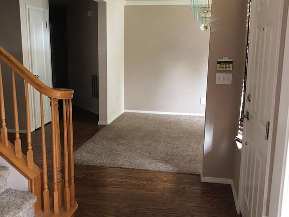 4th image of 7387 N Sierra Vista Ave