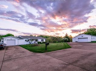 85 Darrell Dr, Kenna, WV 25271