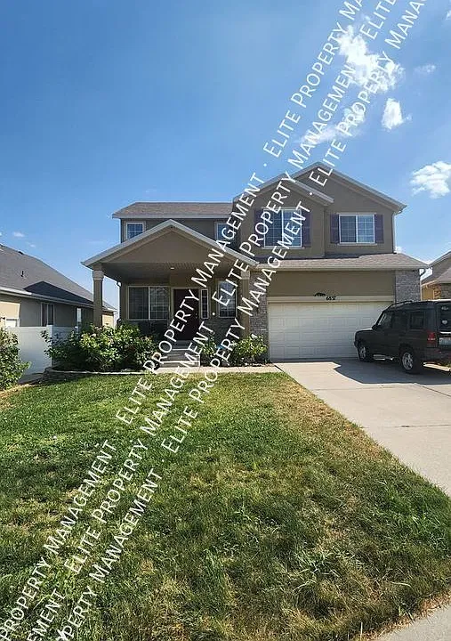 6837 W Valley Maple Dr