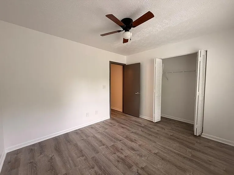 1026 Wuthering Way — Photo 15