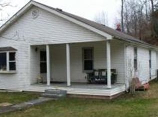 13315 Crab Orchard Rd, Coeburn, VA 24230