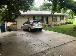 120 SW Kings Cross Rd, Blue Springs, MO 64014