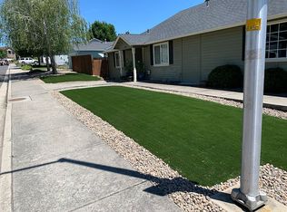 959 Ridgeview Dr, Eagle Pt, OR 97524