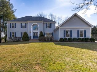184 Beaumonte Way, Bridgewater, NJ 08807