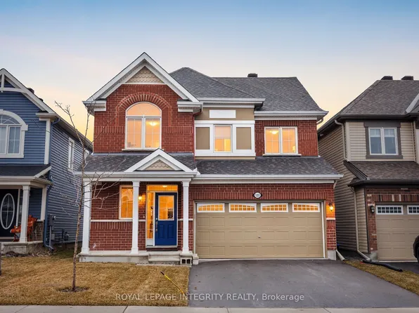 122 Cranesbill Rd, Ottawa, ON K2V 0J5