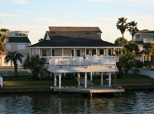 14034 Grambo Blvd, Galveston, TX 77554