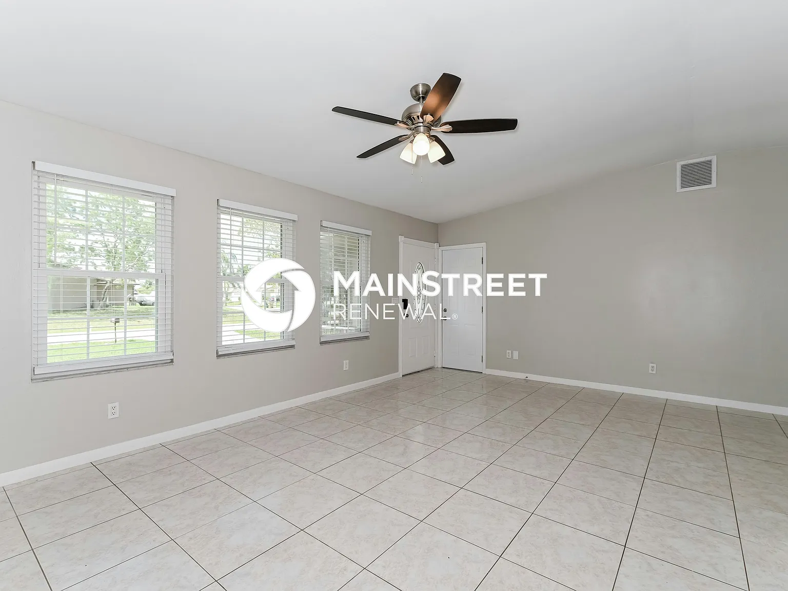 625 SW 29th Ter — Photo 3