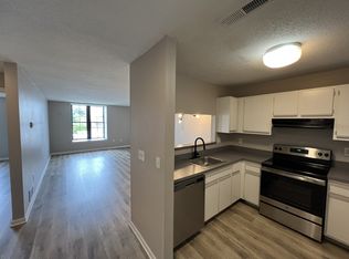 15 Prospect St #13-1, New Britain, CT 06051