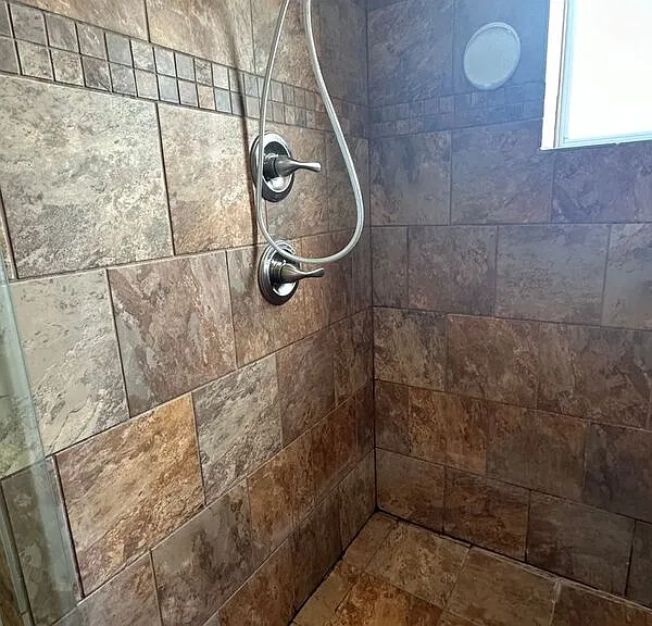 304 W Church St — Photo 13