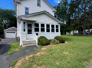 12 Crosby St, Northampton, MA 01060
