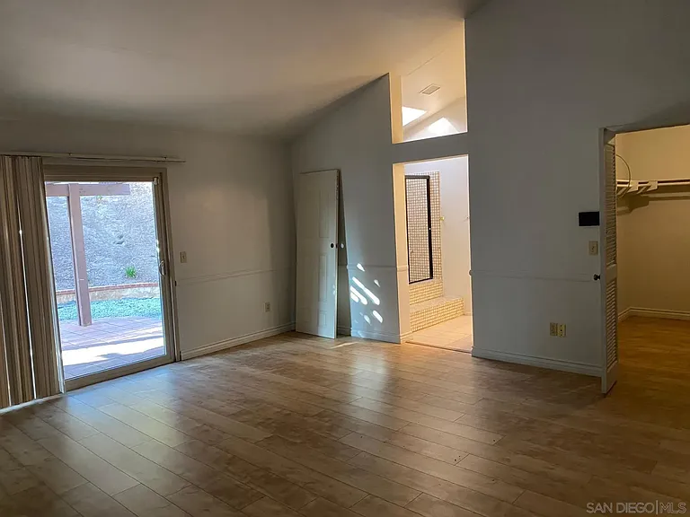 12592 Heatherfield Ln — Photo 34