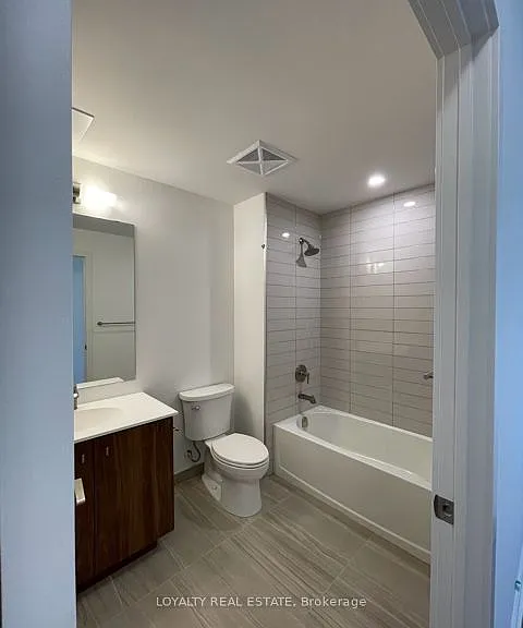 5 Wellington St S #207 — Photo 5