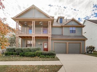 925 Cotton Exchange Dr, Aubrey, TX 76227
