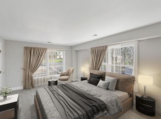 57 Main St APT A, Chester, NJ 07930