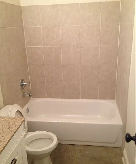 172 N. Willett St. — Photo 4