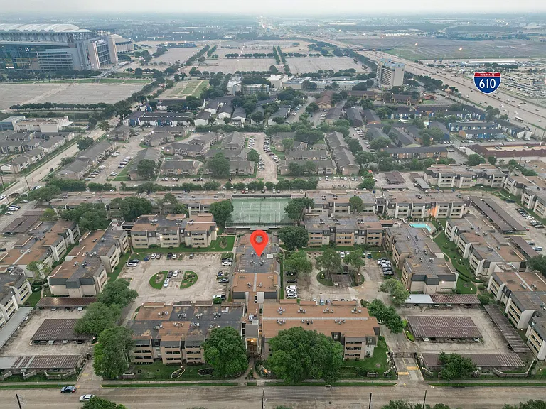 8415 Hearth Dr #25 — Photo 5