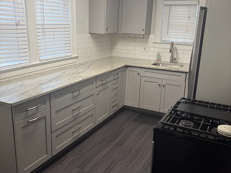 507 Curry Ave #1 — Photo 5