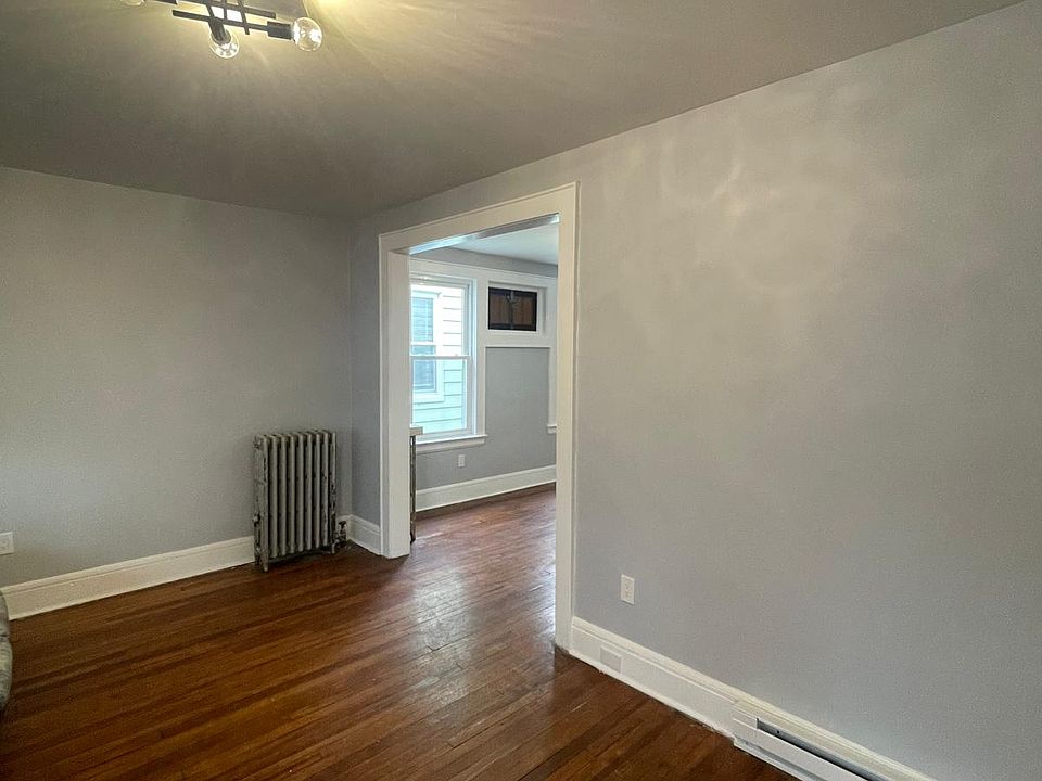 1st image of 63 Tiffany Blvd Floor 2