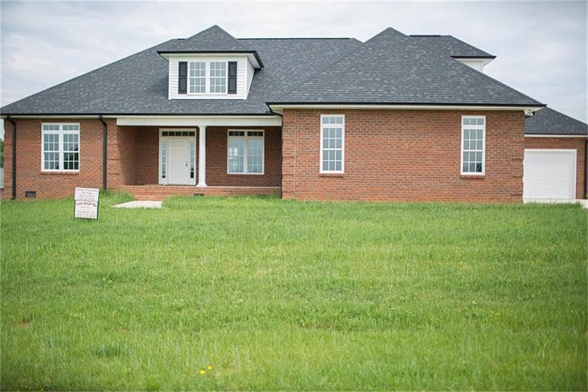 1st image of 2951 Mehling Dr