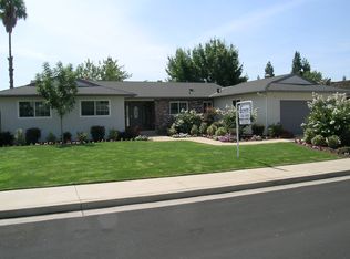 2066 Mitchell Ave, Clovis, CA 93611