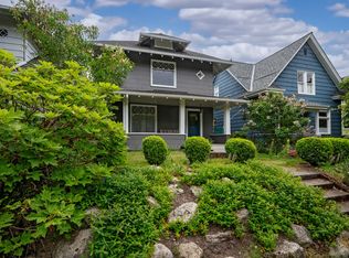 410 16th Ave E, Seattle, WA 98112