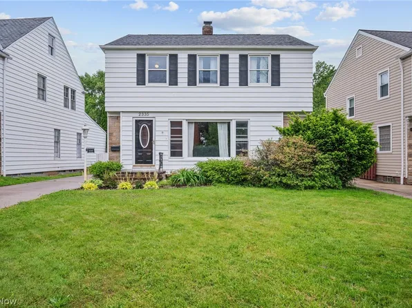 2335 Traymore Rd, University Heights, OH 44118