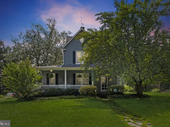 322 Central Ave, Glyndon, MD 21071