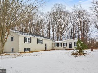 18487 Clay Hill Rd, Stevensburg, VA 22741