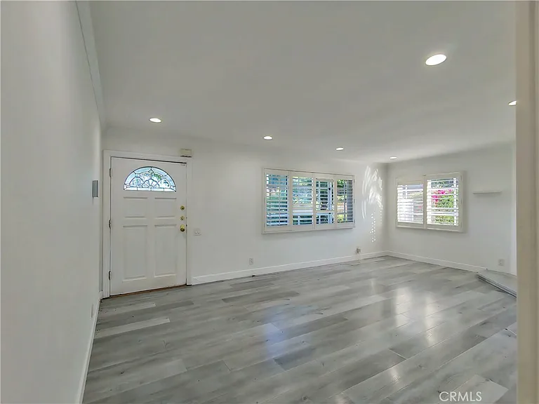 7049 Semrad Rd — Photo 6